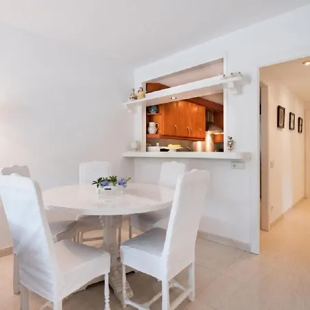 Reitel First Line Ground Floor By Hlclub Agency Apartment Vilanova i la Geltru
